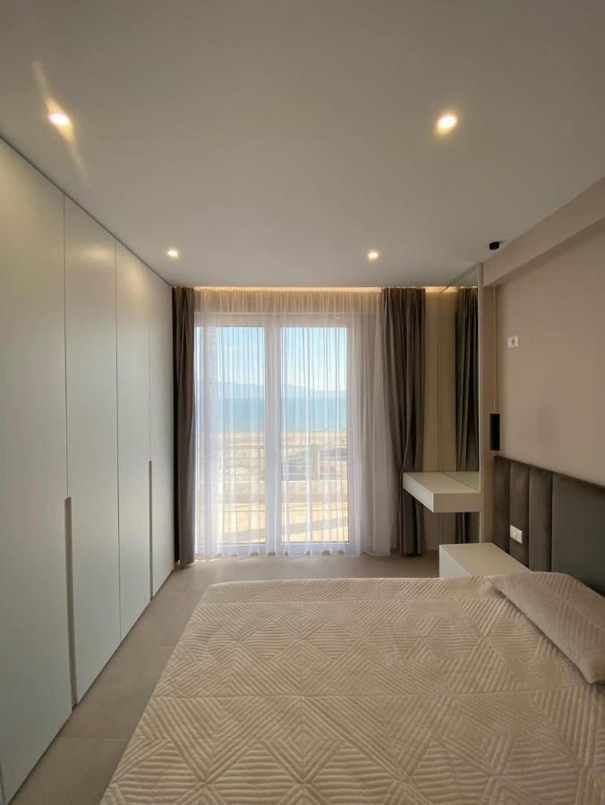 Sea View Apartment Luxury Vlorë Exteriér fotografie