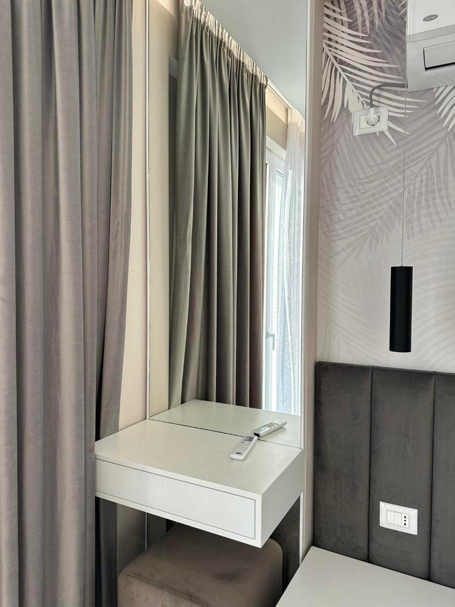 Sea View Apartment Luxury Vlorë Exteriér fotografie
